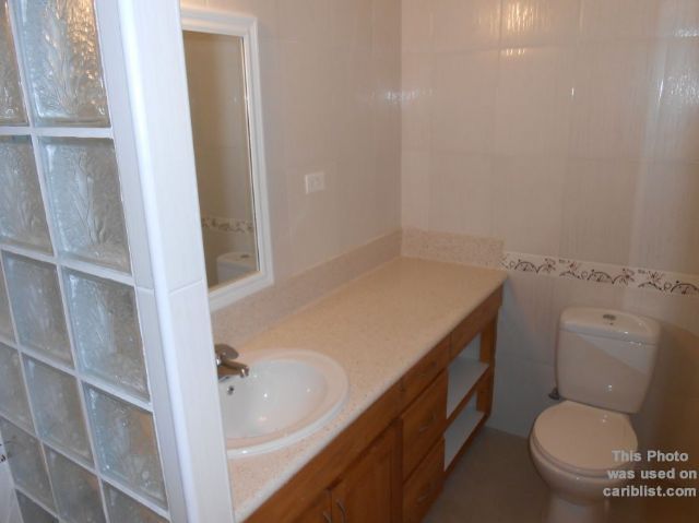 Rockley Mews,Christ Church